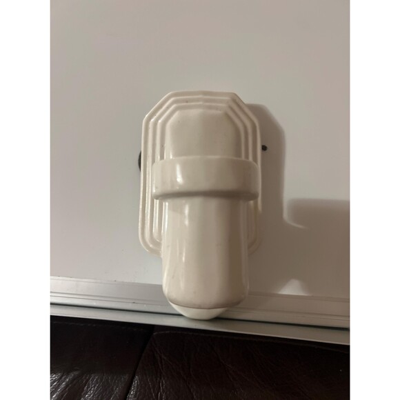 PAULDING 1930s White Porcelain wall Sconce - Picture 1 of 9